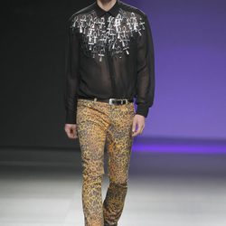 Pantalones de leopardo de María Escoté en Fashion Week Madrid