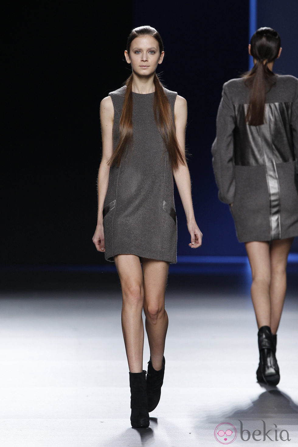 Mini vestido de tirantes de Sara Coleman en Madrid Fashion Week