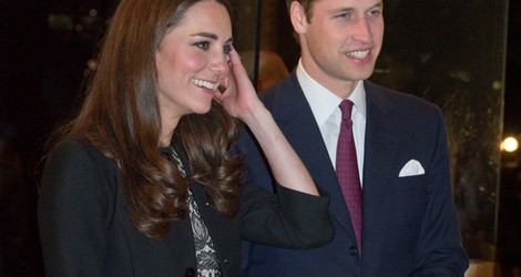 Kate Middleton con un vestido de encaje de Zara