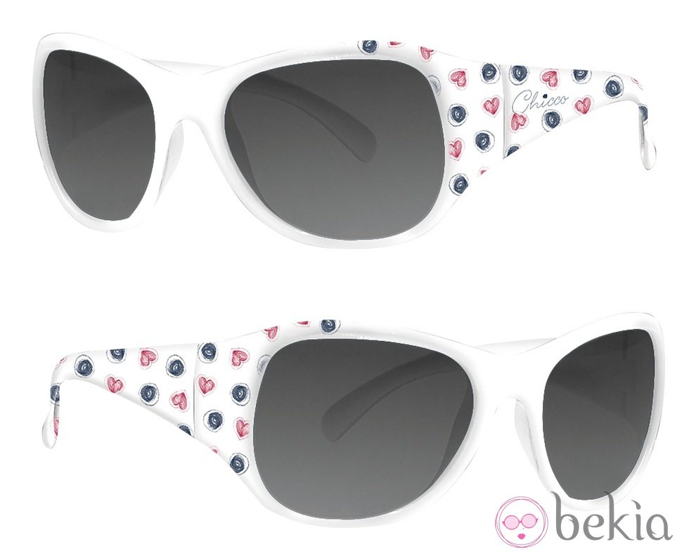 Gafas de sol de niña de la nueva colección verano 2012 de la marca Chicco