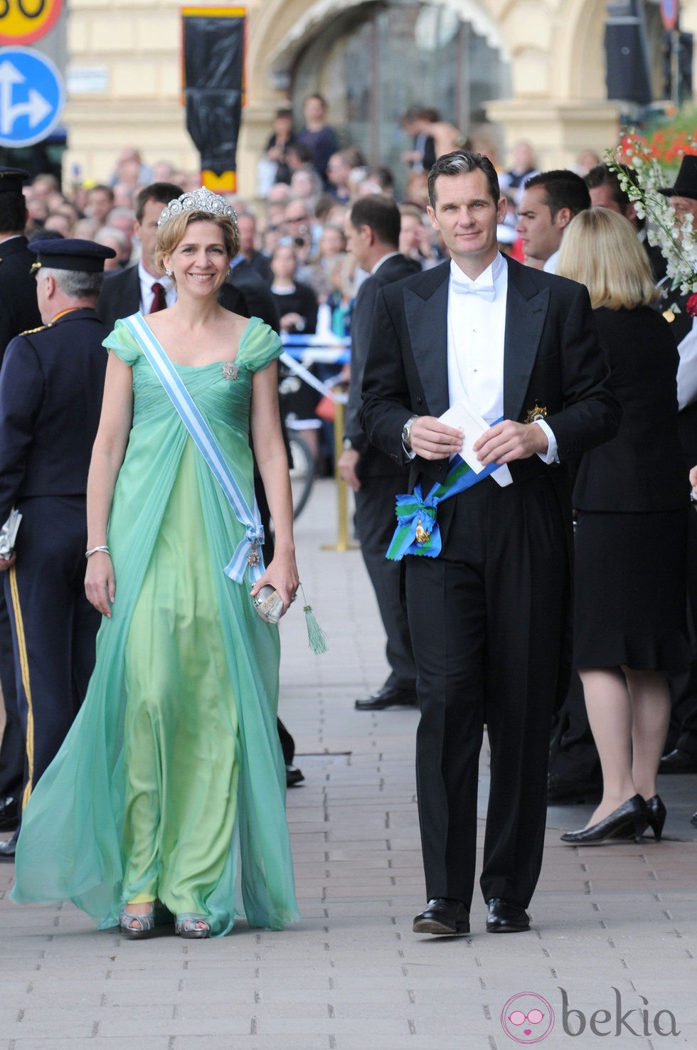 La Infanta Cristina con vestido verde manzana de Lorenzo Caprile