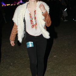 Emma Watson con look hippie en el Festival de Coachella 2012
