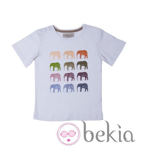 Camiseta blanca con elefantes de la nueva marca de ropa 'Veraluna'