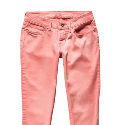 Jeans em coral de la nueva colección primavera/verano 2012 Ankle Skinny de Levi's