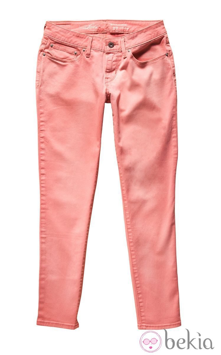 Jeans em coral de la nueva colección primavera/verano 2012 Ankle Skinny de Levi's