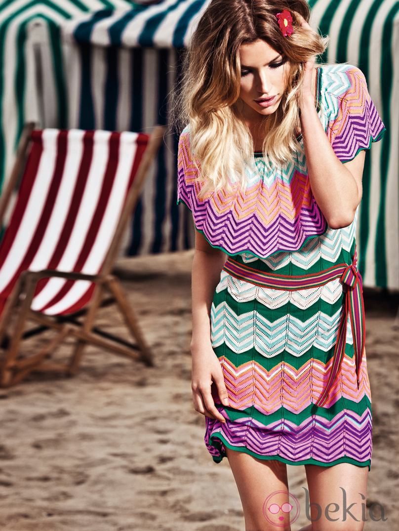 Vestido multicolor con estampado zig-zag de la colección verano 2012 de BDBA