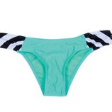 Braguita de un bikini de rayas de la nueva colección de ropa de baño verano 2012 de Volcom