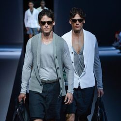 Emporio Armani apuesta por los complementos en la Semana de la Moda masculina de Milán