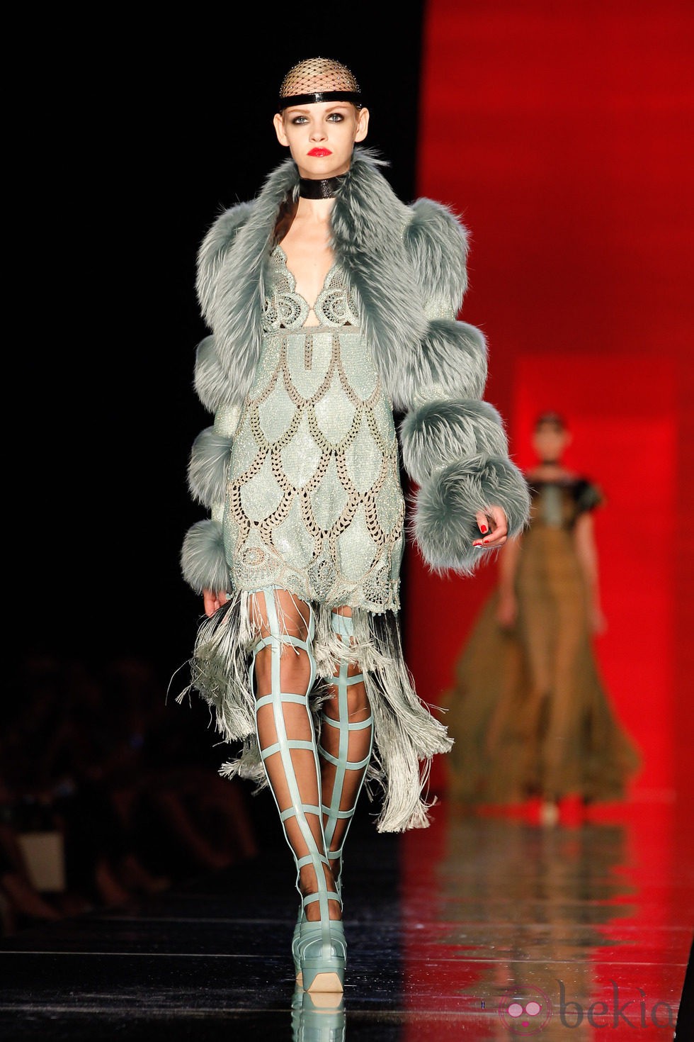 Jean Paul Gaultier apuesta por la tendencia flapper en la Pasarela de la Alta Costura en París otoño/invierno 2012/2013