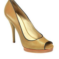 Zapatos peeptoes de la nueva colección de Longchamp para este verano 2012
