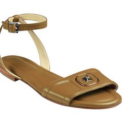 Sandalias planas de la nueva colección de Longchamp para este verano 2012