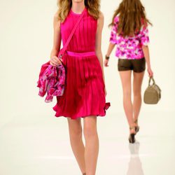 Vestido coral de la nueva colección de Longchamp para este verano 2012