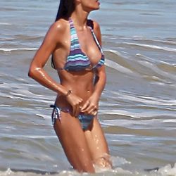 Sara Carbonero en bikini durante unas vacaciones en Brasil en 2011