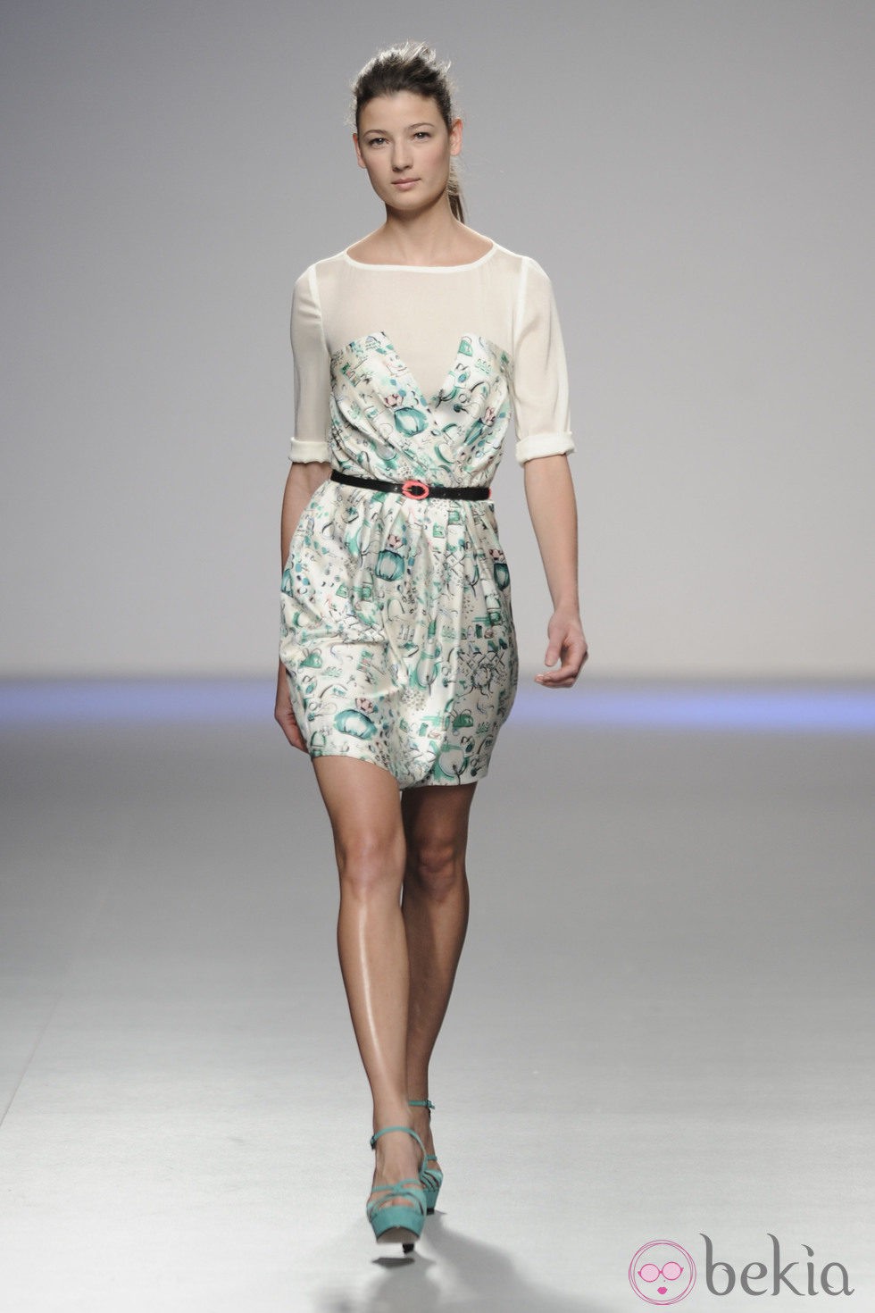 Vestido corto estampado de la colección primavera-verano 2013 de Kina Fernández