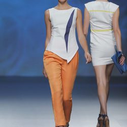 Pantalón naranja de Sara Coleman, colección primavera/verano 2013