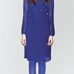 Vestido plisado azul klein de la nueva colección de Sisley otoño/invierno 2012/2013