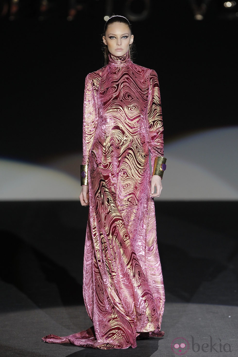 Vestido túnica de la colección otoño/invierno 2013/2014 de Roberto Verino en Madrid Fashion Week