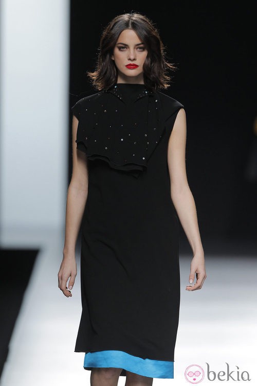 Vestido largo de la colección otoño/invierno 2013/2014 de Ion Fiz en Madrid Fashion Week