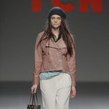 Chaqueta de cuero de la colección otoño/invierno 2013/2014 de TCN en Madrid Fashion Week