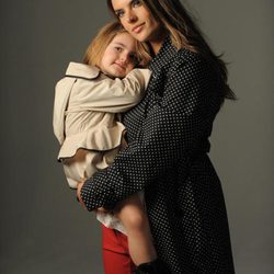 Alessandra Ambrosio y su hija Anja, imagen de la primavera/verano 2013 de London Fog