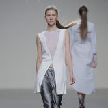 Pantalones de talle alto de la colección otoño/invierno 2013/2014 de POL en Madrid Fashion Week