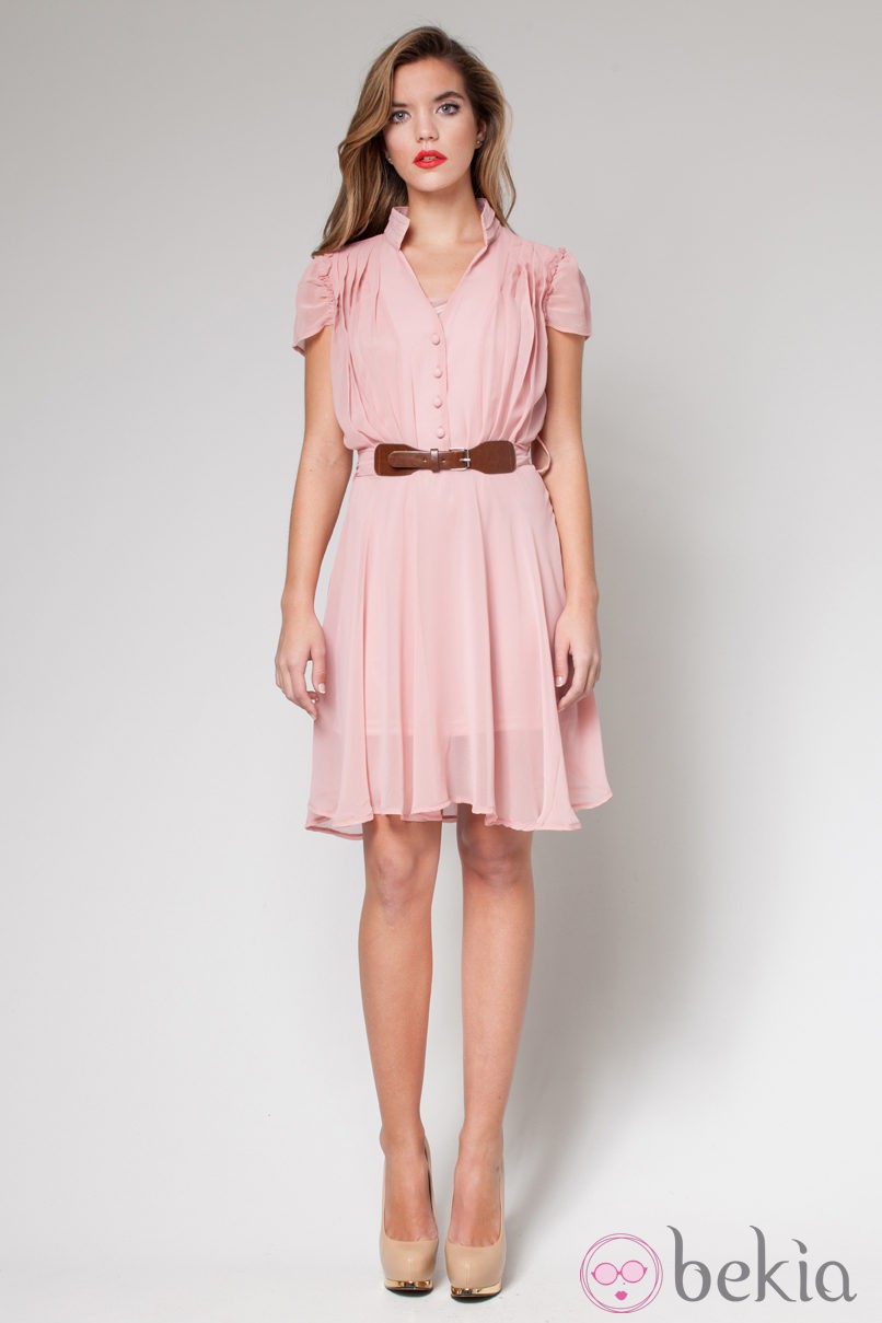 Vestido rosa chicle a la cintura de la colección primavera/verano 2013 de 'OUI by Poète'