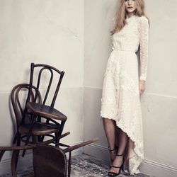Vestido blanco de la colección Conscious de H&M