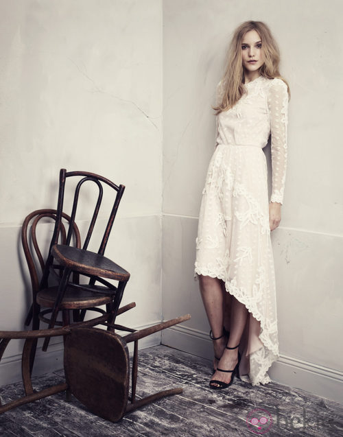 Vestido blanco de la colección Conscious de H&M