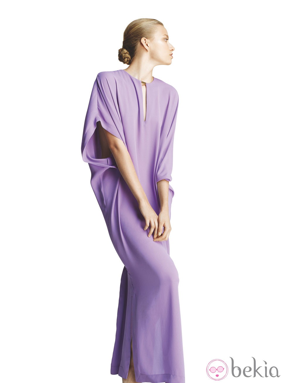 Vestido lila de la colección primavera/verano 2013 de Juanjo Oliva para Elogy