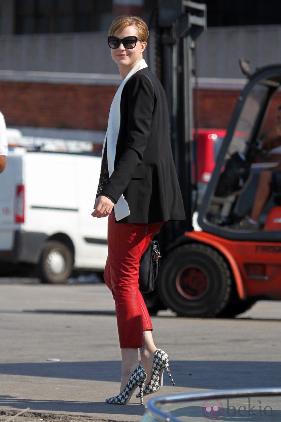 Evan Rachel Wood en el Festival de Venecia con zapatos de Ferragamo
