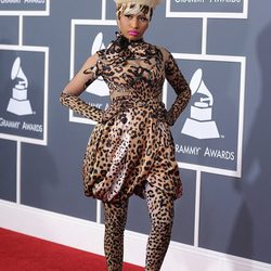 Nicki Minaj con estampado de leopardo