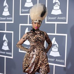 Nicki Minaj con estampado de leopardo