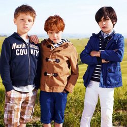 Chaquetas, sudaderas y pantalones para niño de la colección primavera/verano 2013 de Benetton