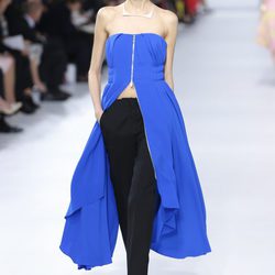 Vestido azul de la colección crucero 2014 de Dior