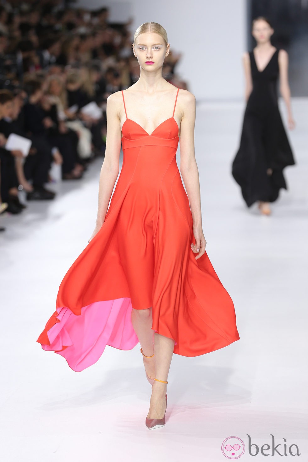 Vestido rojo de la colección crucero 2014 de Dior