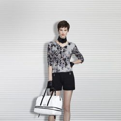 Look con bolso K/Zip Bowletto Bag de la colección primavera/verano 2013 de Karl Lagerfeld
