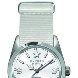 Reloj modelo Sport Marine en blanco de la colección primavera/verano 2013 de Oxygen
