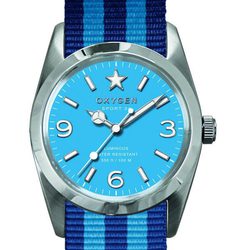 Reloj azul modelo Sport 34 de la colección primavera/verano 2013 de Oxygen