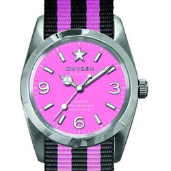 Reloj rosa modelo Sport 34 de la colección primavera/verano 2013 de Oxygen