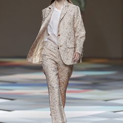 Pantalones capri de la colección primavera/verano 2014 de Ailanto en Madrid Fashion Week
