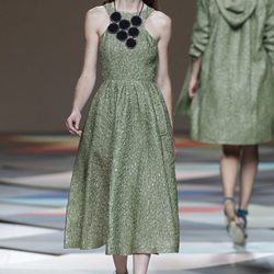 Vestido verde de la colección primavera/verano 2014 de Ailanto en Madrid Fashion Week