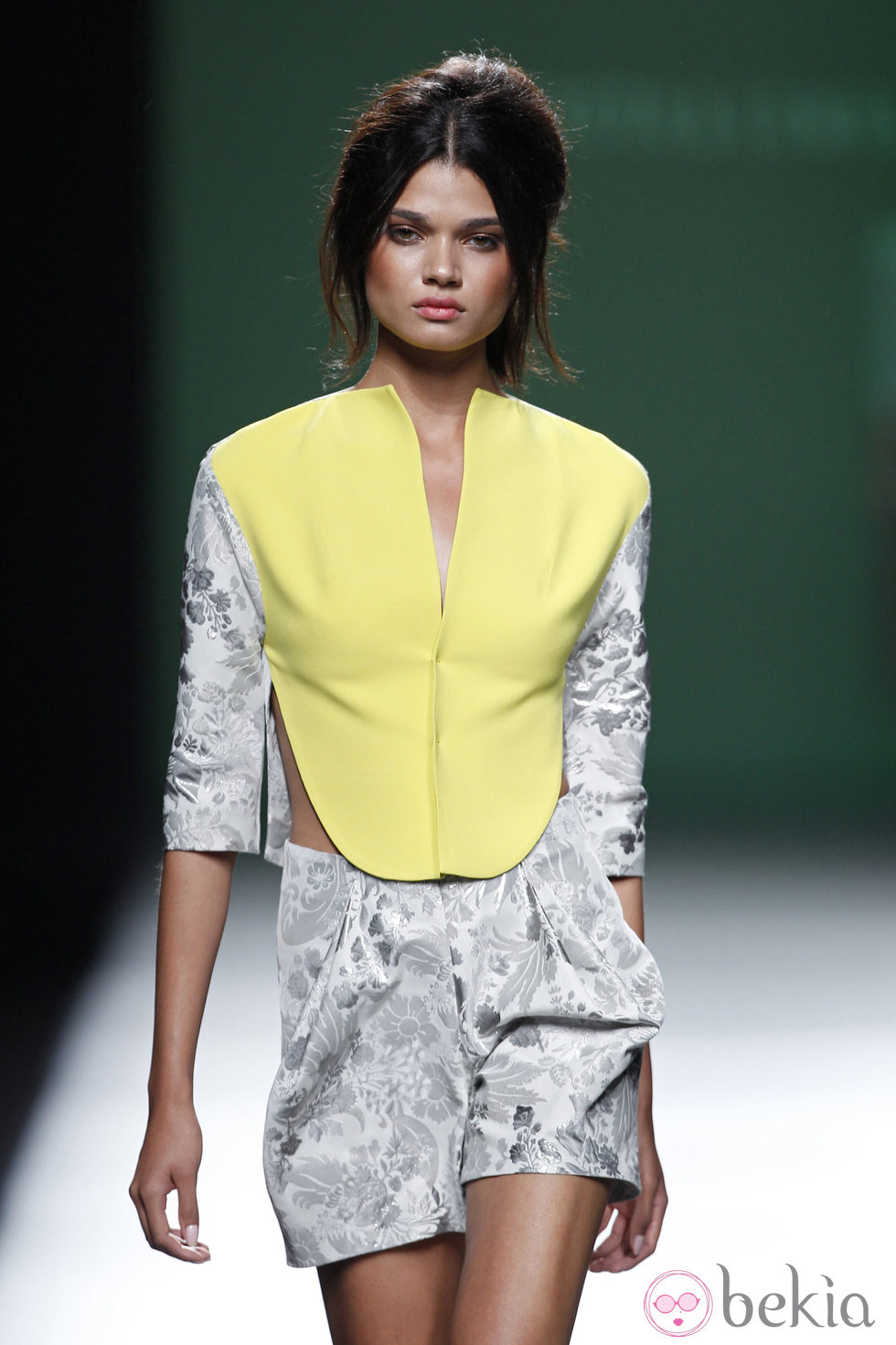 Chaleco bicolor de la colección primavera/verano 2014 de Devota&Lomba en Madrid Fashion Week