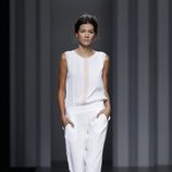 Jumpsuit blanco de la colección primavera/verano 2014 de Sita Murt en Madrid Fashion Week