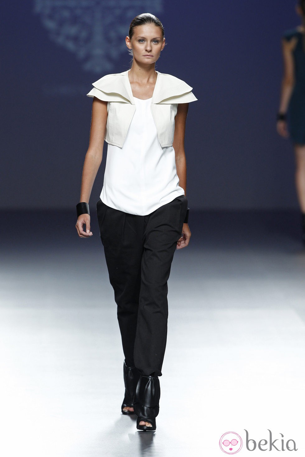 Look de la colección primavera/verano 2014 de Lorena Saravia en el EGO Madrid Fashion Week