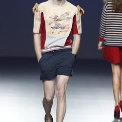 Camiseta y shorts de la colección primavera/verano 2014 de Andrea de la Roche en el EGO Madrid Fashion Week