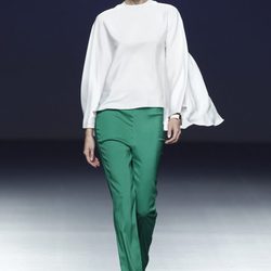 Pantalón verde de la colección primavera/verano 2014 de Diego Estrada en el EGO Madrid Fashion Week