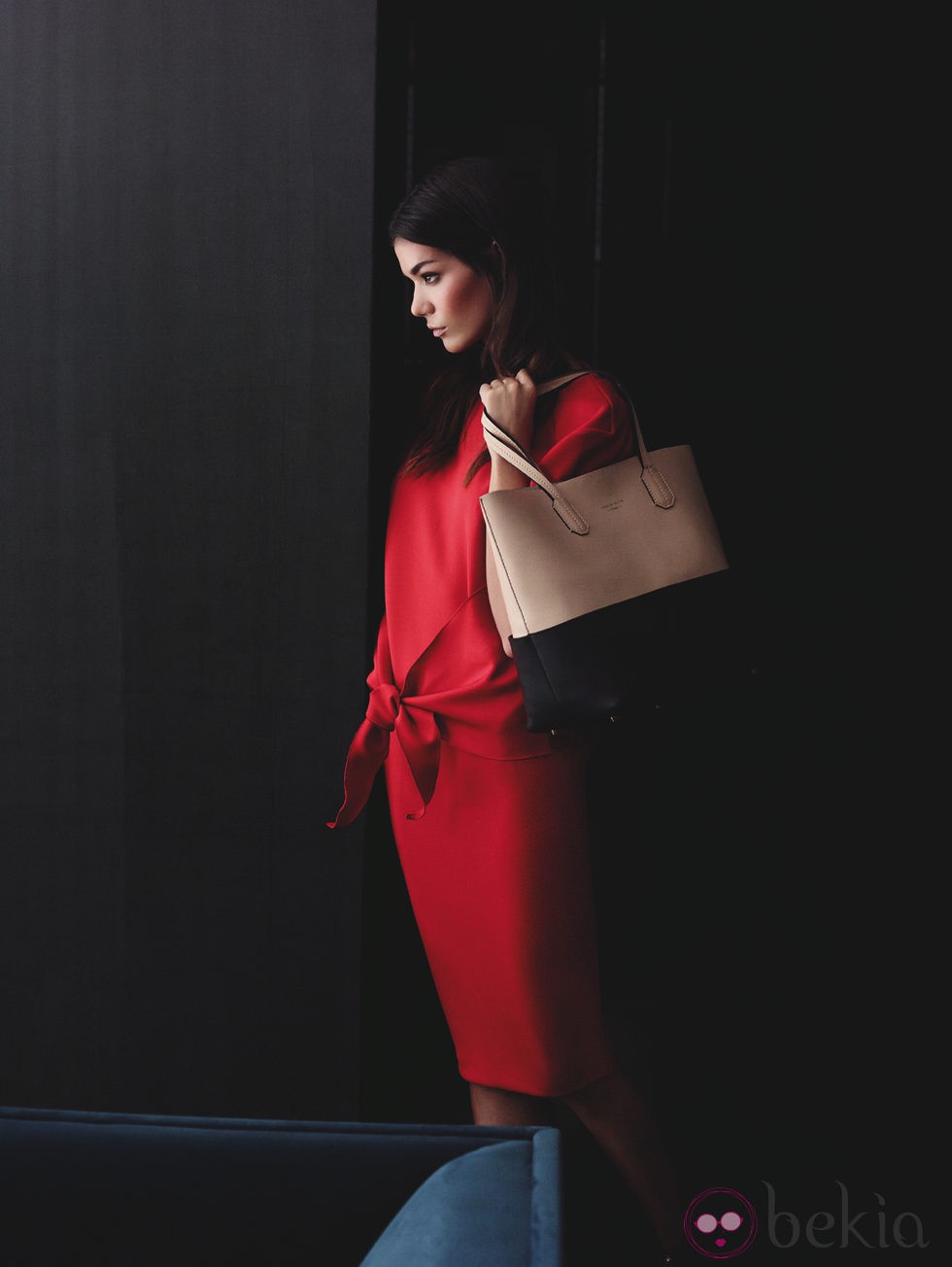 Vestido rojo de la colección otoño/invierno 2013/2014 de Juanjo Oliva para Elogy