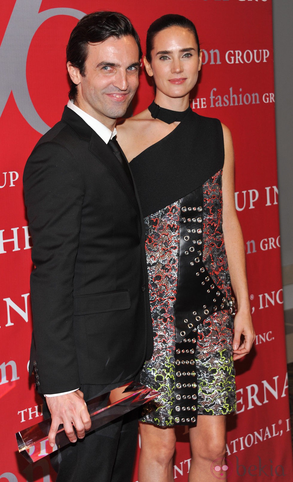 Nicolas Ghesquière y Jennifer Connelly en un evento en Nueva York