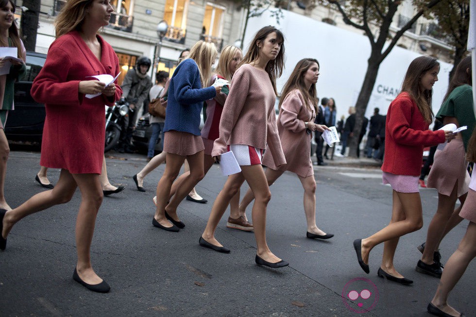 Chicas en la Vogue Fashion's Night Out de Paris
