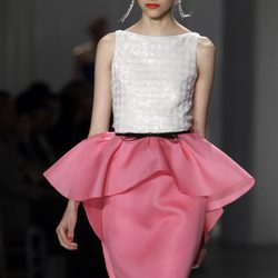 Falda rosa con volante de Jason Wu, colección primavera de 2012